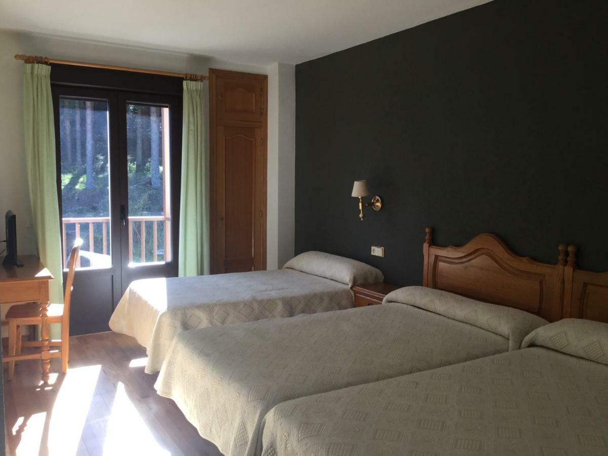 Hotel Cinco Castanos كانديلاريو المظهر الخارجي الصورة